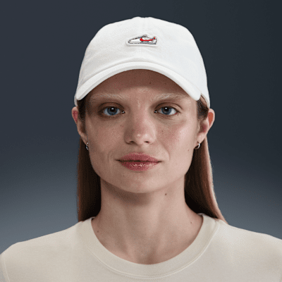コルテッツ　キャップ Nike Club Unstructured Cortez Patch Cap. Nike.com